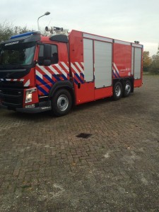 brandweer zijkant klaar