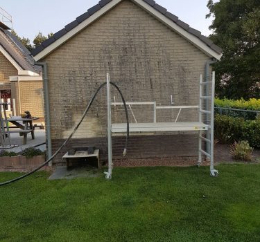 Woning muren reinigen en coaten